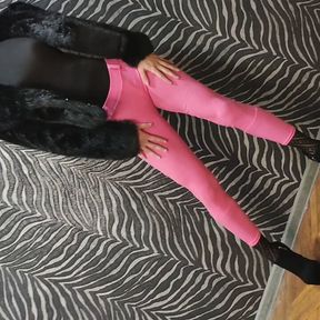 Sissy in sexy pink leggings