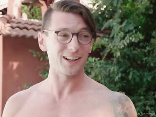 Mommyblowsbest Splashed by the Pool Cleaner