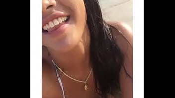 Karem  na praia