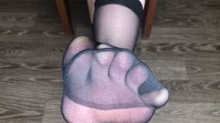 GIRL IN NYLON BLACK SOCKS FEET WORSHIP POV