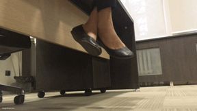 WORN OFFICE FLATS SHOEPLAY (LONG) - MP4 Mobile Version