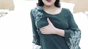 Cute step daughter ko ghar me band kar ke jabar dasti pela