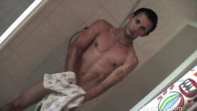 Mauricio is going to show his hairy dick in the shower