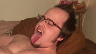 Moaning and Cumming on My Face! CEI Reaction, I'm Such a Cumslut :p Love it