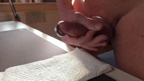SlowMotion abwixxen on table