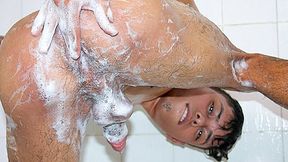 Bunny Cleans His Asshole in the Shower - SayUncle