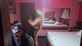 esposa sai com bbc dotado para provocar o corno - parte 01