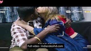 Indian Desi Girl's Hot Dance-Off in Bollywood Style
