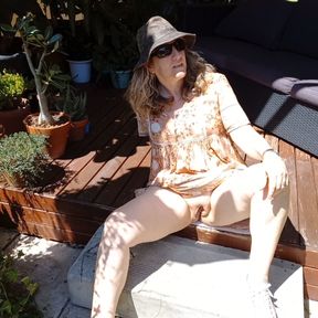 Sunning my vulva