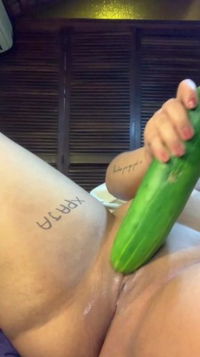 Venezuelan Latina Enjoys a Huge Cucumber