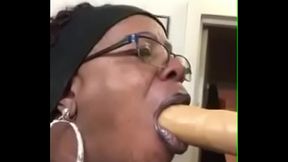 Sheela Gags on a toy