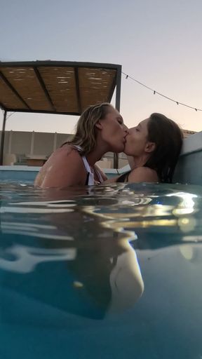 Summer Squirting Lesbians