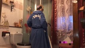 Nympho milf can'_t stay away from cock