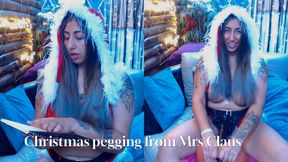 Happy Pegging Christmas from Mrs Claus