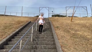 I dressed a perverted big-breasted MILF in a sailor suit and took her for an exposure walk.❤asian