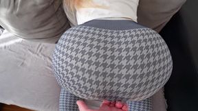 Ripped Yoga Pants on Big Ass for Good Fuck