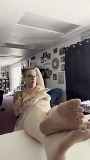 BBW stepmom MILF wake and bake 420 smoking fetish naked with soles up and white toes your POV