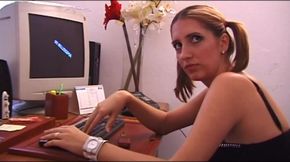 Big boobs natural babe loves big cock in mouth