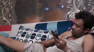 Bade Bade Dudh Wali Bhabhi Ne Devar Ko Chood Maarte Hue Dekha Aur FIR Diya! Devar Ko Abhi Tak Jarahi Pade Hain!