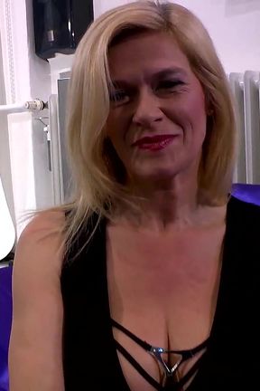 Ggg John Thomspon- Marina Montana Shows off Huge Tits and Deepthroats Huge Dick and Cumshot