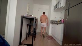 daddy safado chamou diarista pra faxina mas recebeu ela de cueca em casa