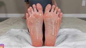 Simulated Cum on Soles Tease with Dirty Talk