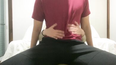 Massive ejaculation with hand job from girlfriend in personal shooting