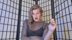 Temptress Gives You Maid Training