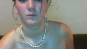 Tattooed amateur white whore plays with her pussy on webcam