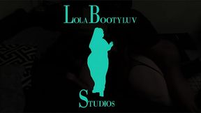 Lola Bootyluv Shows Missy Deep Her Toys