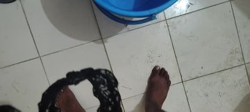 Apni madam ki chut dekh Kar land khada ho gaya baton mein jakar