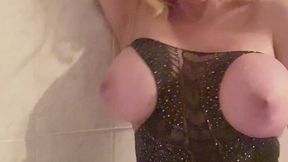 Squirting in the shower