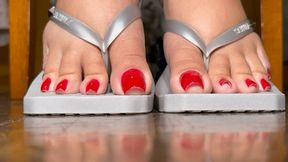 Juliette_rj on a Sustained Toes Lifting Clip FOR MOBILE DEVICES USERS - TOE LIFTING - TOES LIFTING - SUSTAINED TOE LIFTING - LONG TOENAILS - RED POLISH - FEET FETISH - FLIP FLOPS