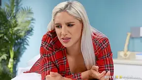 Idiot Lady Froze Her Ass To Bus Station! - Abellas Hard Anal