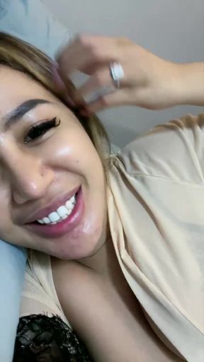 She is cute wanna fucked by random viewers