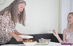 Claire Roos mom caught Daya Knight licking her pussy under the table