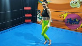 Former fem circus gymnast ties up and facesits a guy