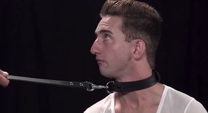 SayUncleNetwork. - Pastor wraps leather belt ar