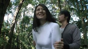 Pale Japanese wife's wild outdoor affair
