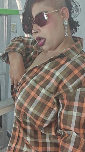 HOT TAMIL UNSATISFIED WIFE GETTING READY FULL NUDE