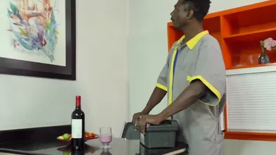 Horny Handyman Feeds Bbc And Cum To Sexy Tranny Isa Lawrence