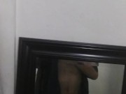 Cock-mold Competition leaves me clicking