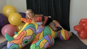 Bouncy Rhino Ride