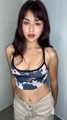 Teeny bopper shows off her cute ass in a solo scene