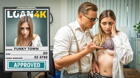 Stanley Johnson pays in pain for a naughty pussy licking session with his girlfriend Funky Town