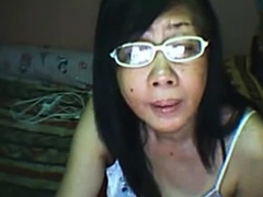 Mature Filipina granny