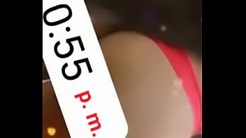 valeria culona ofreciendo su culo de puta