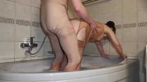 sensual evening bathtub pleasure - mari latexa and simon latexa real sex