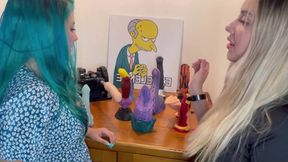 Mi primera vez utilizando una FUCK MACHINE junto a Sara Blonde, mi co�o necesita sexo