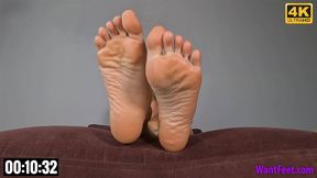 Petite Model Wrinkly Soles - 4K MP4